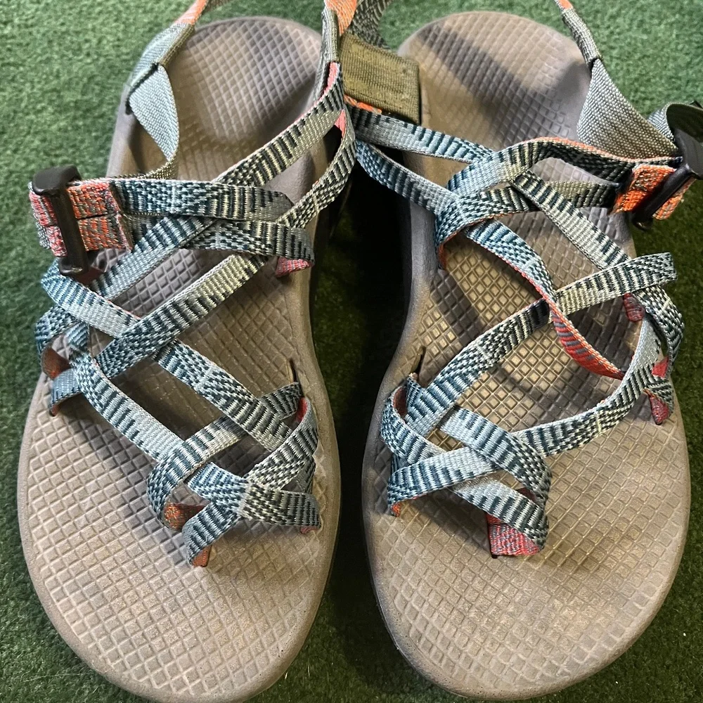 Chacos - Picture 1 of 2